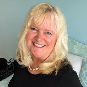 Meet your Posher, Cathy